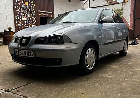 Seat Ibiza 1.4 16V 55kW Reference Reference