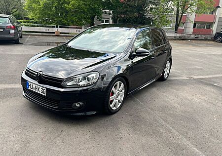 VW Golf Volkswagen 1.4 TSI 90 kW Style Style