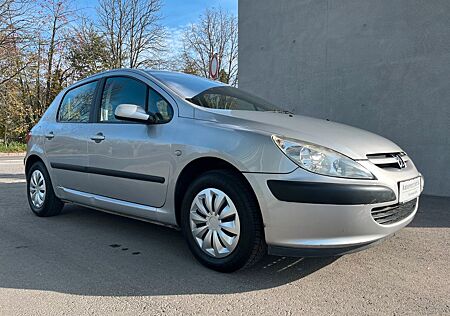 Peugeot 307 1.6 PREMIUM,KLIMAAUTOMATIK,CD,NUR 66000 KM