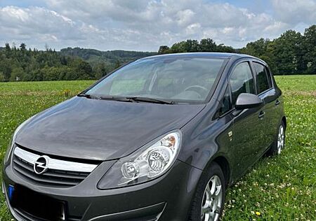 Opel Corsa 1.4 ED 111