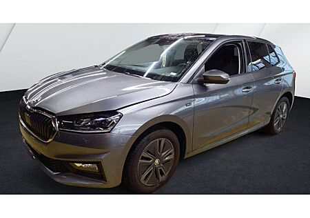 Skoda Fabia 1.0 TSI DSG Drive*Navi*ACC*