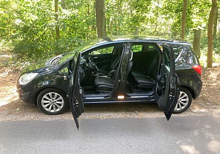Opel Meriva Familienauto 1.4 88kW 129PS