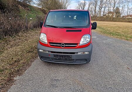 Opel Vivaro Kombi L1H1 2,7t