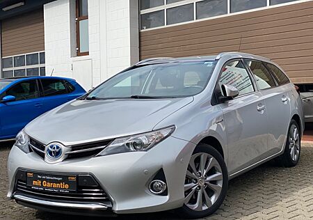 Toyota Auris Touring Sports Hybrid Executive AUTOMATIK