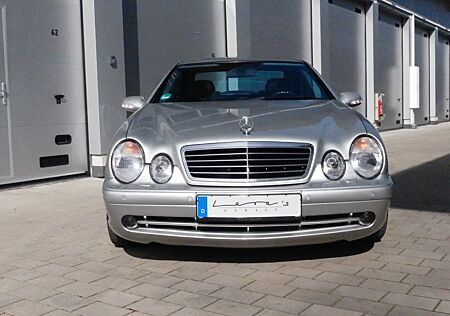 Mercedes-Benz CLK 55 AMG