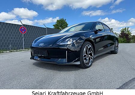 Hyundai IONIQ 6 Uniq 4WD Schwarz Leder Grau