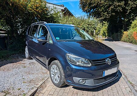 VW Touran Volkswagen 1.6 TDI LIFE /7-Sitzer/ Anhängerkupplung