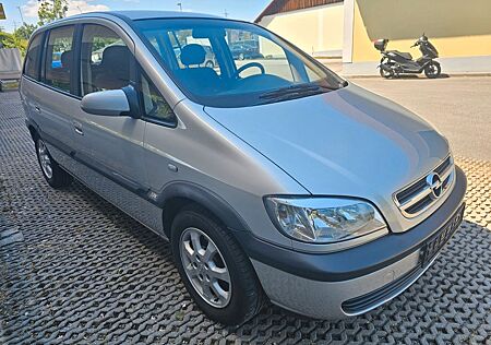 Opel Zafira A Njoy