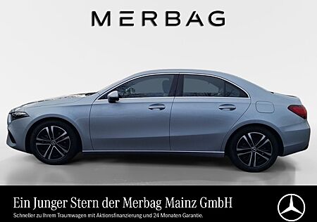 Mercedes-Benz A 200 Limousine Progressive Advanced AHK Kamera