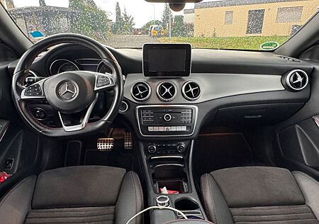 Mercedes-Benz CLA 220 Shooting Brake CLA 220 4MATIC DCT AM...