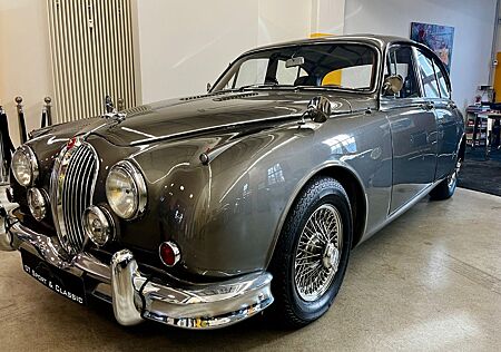 Jaguar MK II 3.4 Saloon LHD Schiebedach, H-Schaltung