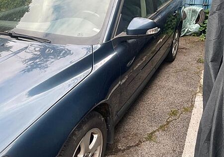 Volvo V70 gebraucht kaufen Volvo V70 2.0 Momentum Momentum