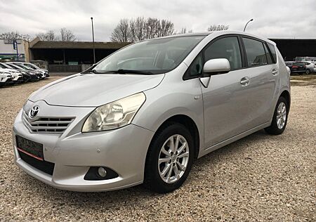 Toyota Verso Edition 1.8 KLIMA 7 SITZER PANORAMA TEMPO