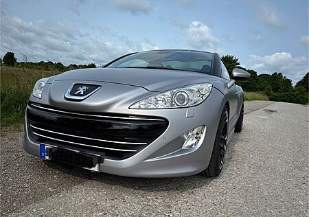 Peugeot RCZ Traumwagen Asphalt einer von 500