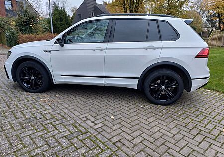 VW Tiguan Volkswagen 2.0 TDI SCR DSG 4MOTION Highline Highline