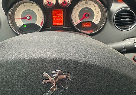 Peugeot 308 SW Platinum 120 VTi Automatik Platinum