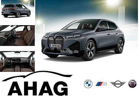 BMW iX xDrive40 Sportpaket Klimaaut. AHK Soft-Close