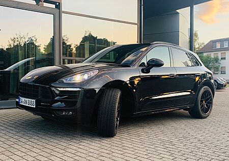 Porsche Macan GTS Bose Pano Approved 08/26 PASM