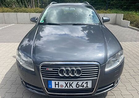 Audi A4 Avant 2.0 Zahnriemen + Wasserpumpe erneut