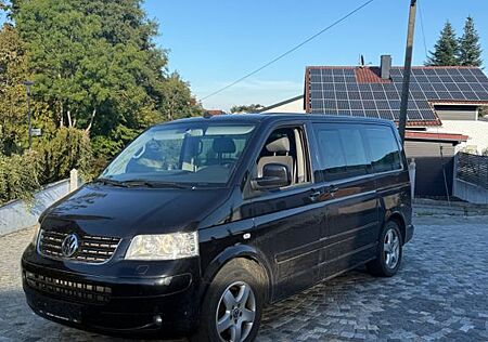 VW T5 Multivan Volkswagen 2.5 TDI 174 PS 4 MOTION