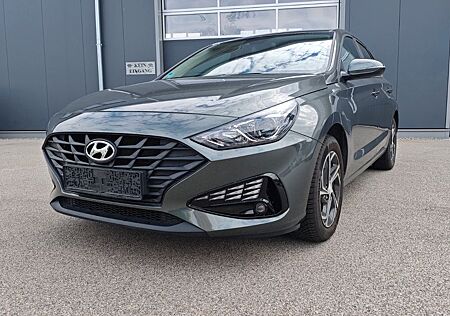 Hyundai i30 Comfort 1.5 FL