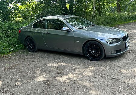 BMW 330d Coupé -