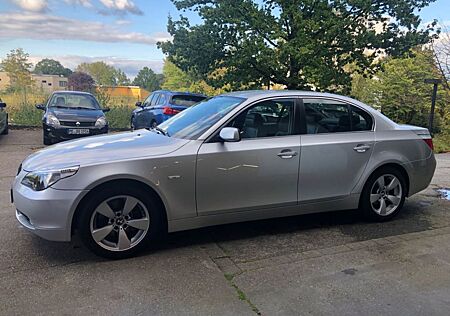 BMW 530ia E60 Silber Metalic