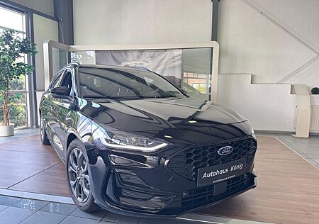 Ford Focus Turnier ST-Line X / LED / HEAD UP