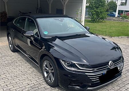 VW Arteon Volkswagen 2.0 TSI DSG R-Line R-Line