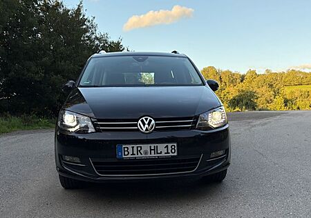 VW Sharan Volkswagen 2.0 TDI SCR 130kW DSG Highline Highline