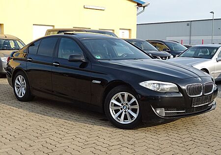 BMW 530d 530 Baureihe 5 Lim. , Leder, el.SD, Navi,TÜV