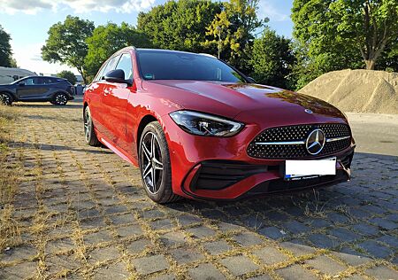 Mercedes-Benz C 300 e T Hybrid AMG