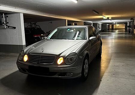 Mercedes-Benz E 320 ELEGANCE