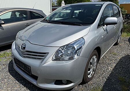Toyota Verso Life 7 Sitzer 1.8 Benzin top Zustand