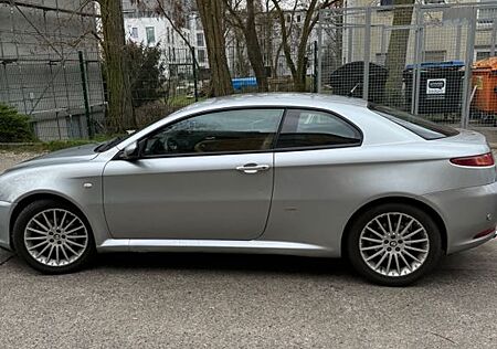 Alfa Romeo GT 2.0 JTS Distinctive Distinctive