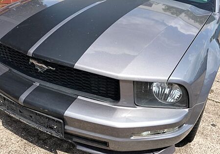 Ford Mustang US Car V6 Caprio