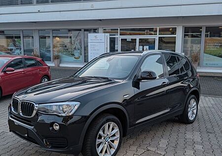 BMW X3 xDrive20d Advantage HiFi Xenon Spurwarn