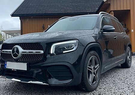 Mercedes-Benz GLB 200 d 4MATIC DCT -