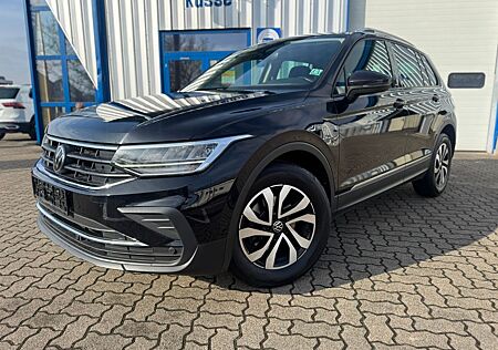 VW Tiguan Volkswagen | AUT | NAVI | AHK | LED | KLIMA | ACC |