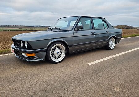 BMW 520I OLDTIMER /BBS 17 ZOLL M PACKET BLACK PACKET