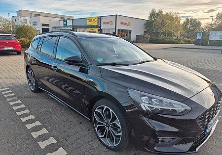 Ford Focus 1,5 EcoBoost 110kW ST-Line Turnier ST-Line