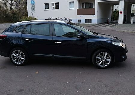 Renault Megane Grandtour Dynamique 2.0 16V 140 CVT D...