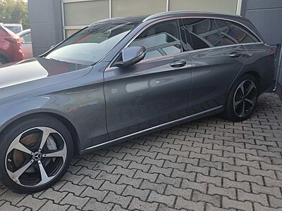 Mercedes-Benz C 350 e PLUGIN-HYBRID AUTOMATIK T-Modell