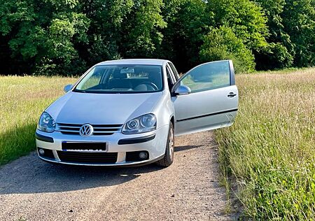 VW Golf Volkswagen 1.4 Comfortline HU Neu 1. Hand, Rentnerfzg.