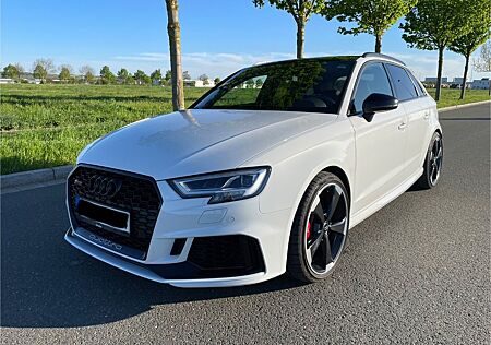 Audi RS3 2.5 TFSI S tronic quattro Sportback