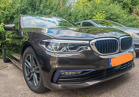 BMW 520d Touring - Sport Line