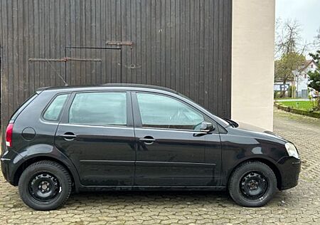 VW Polo Volkswagen 1.4 - 8fach bereift, TÜV neu seit 06/24