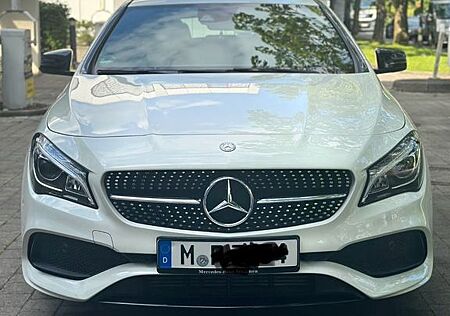 Mercedes-Benz CLA 180 CLA -AMG Line AHK 2 Hand Shooting Brake