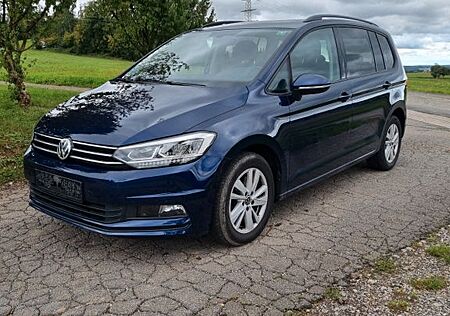 VW Touran Volkswagen 1.5 TSI UNITED UNITED
