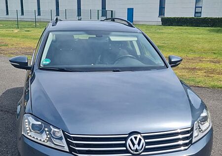 VW Passat Variant Volkswagen 2.0 TDI DSG Comfortline BMT V...